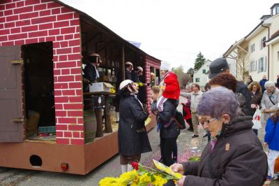 image215.jpg