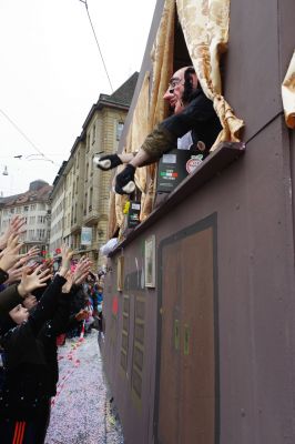 image942.jpg