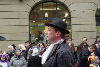 image991.jpg